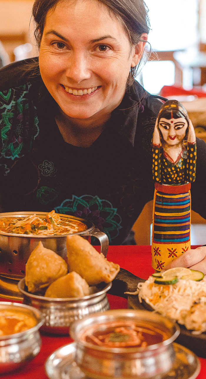 Kuchařka šmrncnutá Nepálem a Indií